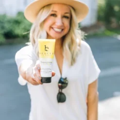 Beauty By Earth Broad Spectrum Mineral Body Sunscreen - SPF 25