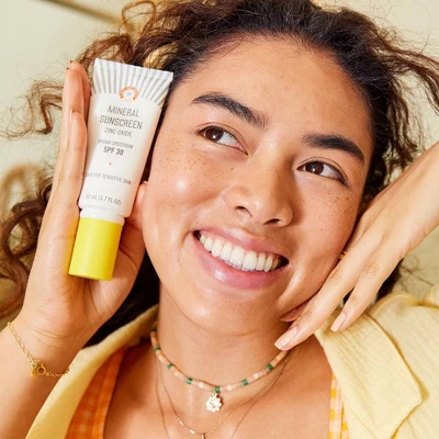 FIRST AID BEAUTY Mineral Sunscreen Zinc Oxide Broad Spectrum SPF 30 - 1.7 Fl Oz - Ulta Beauty - Image 3